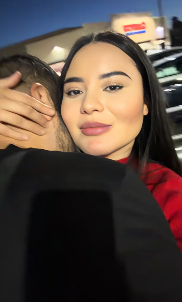Mujer revela que tiene cuatro novios