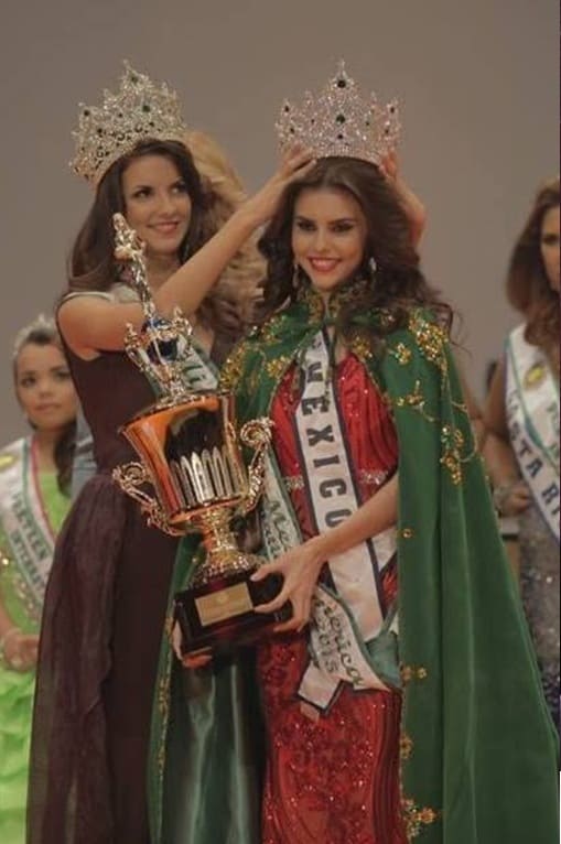Paloma Llanes gana Miss Mesoamérica