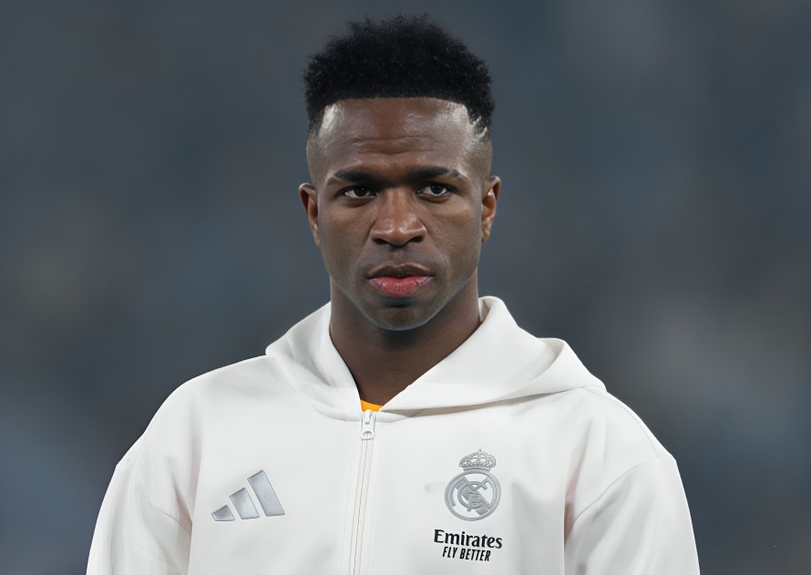 ¿Qué procedimiento se realizó Vinicius Jr?